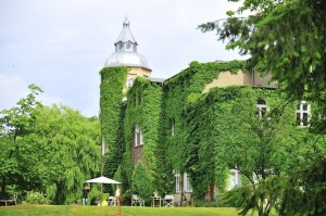 Das Gutshaus Wesselstorf begrüßt Gäste zur Mittsommer-Remise, Foto: Holger Martens / Tourismusverband Mecklenburg-Vorpommern e.V.